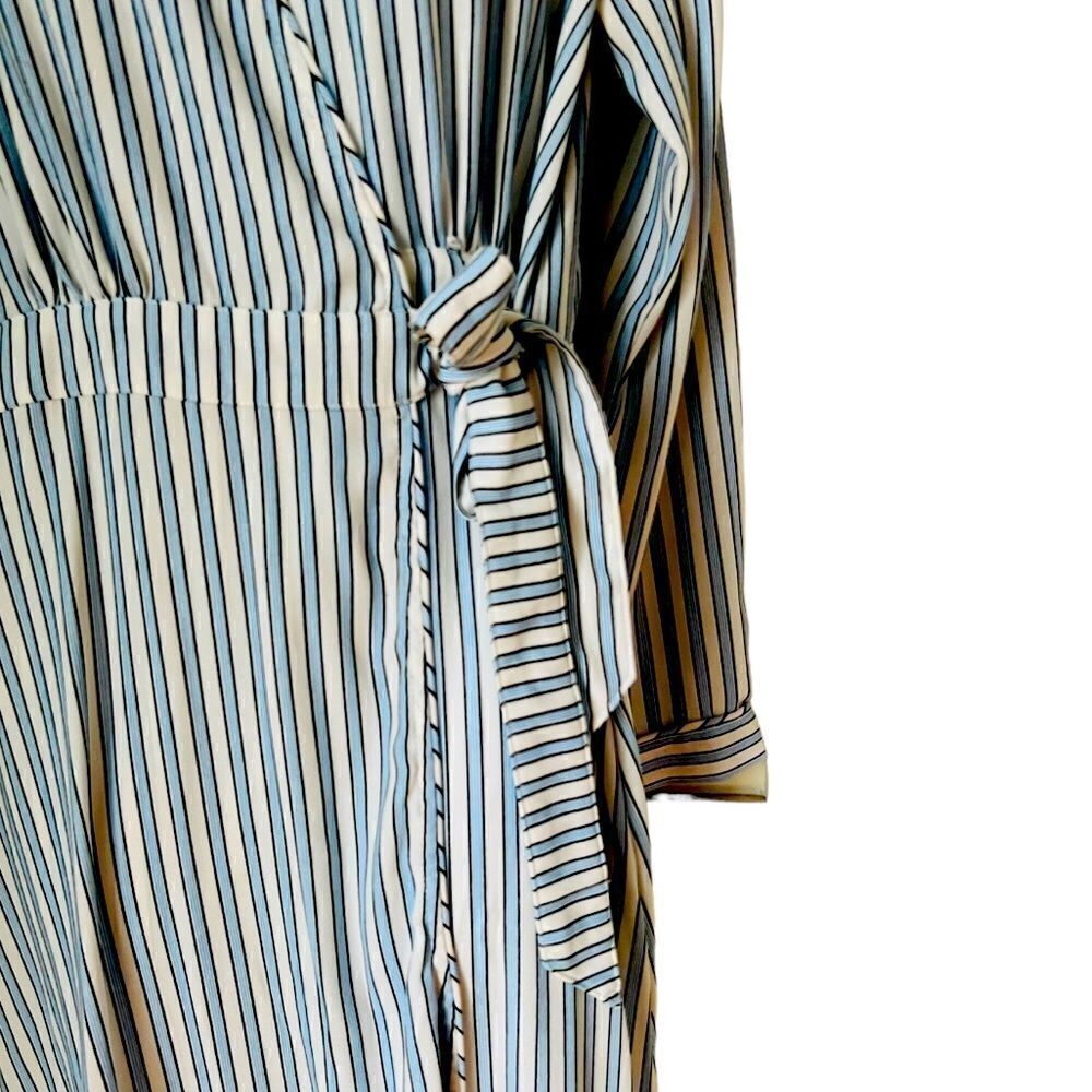 Time And True Maxi Wrap White Blue Stripe Dress sz M - Picture 4 of 7